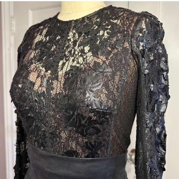 BYRON LARS Elegant Black Lace Dress